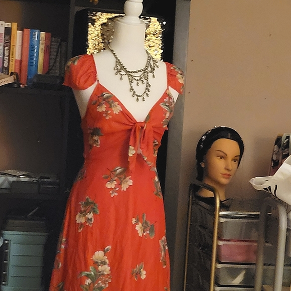 COPY - Coral floral dress NWOT - Picture 2 of 3